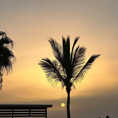 Дом отдыха Casa Padron! Paraiso Junto Al Mar Пуэрто-де-Сантьяго